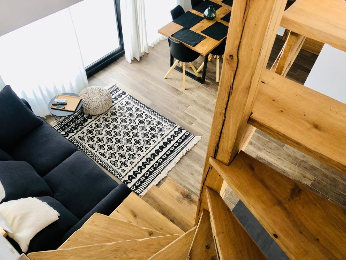Mulina River Lodge Pribanjci Eksteriør billede