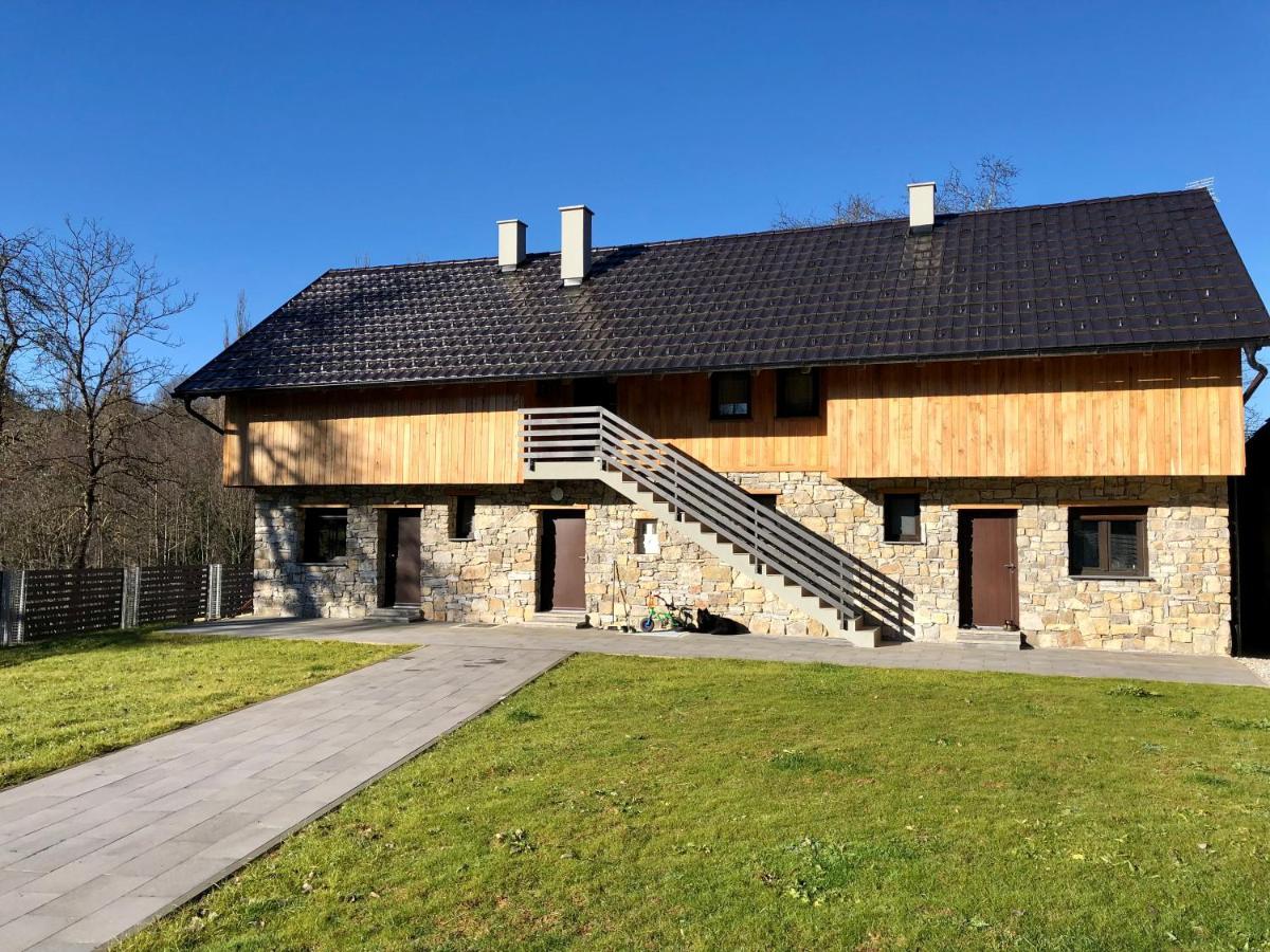 Mulina River Lodge Pribanjci Eksteriør billede